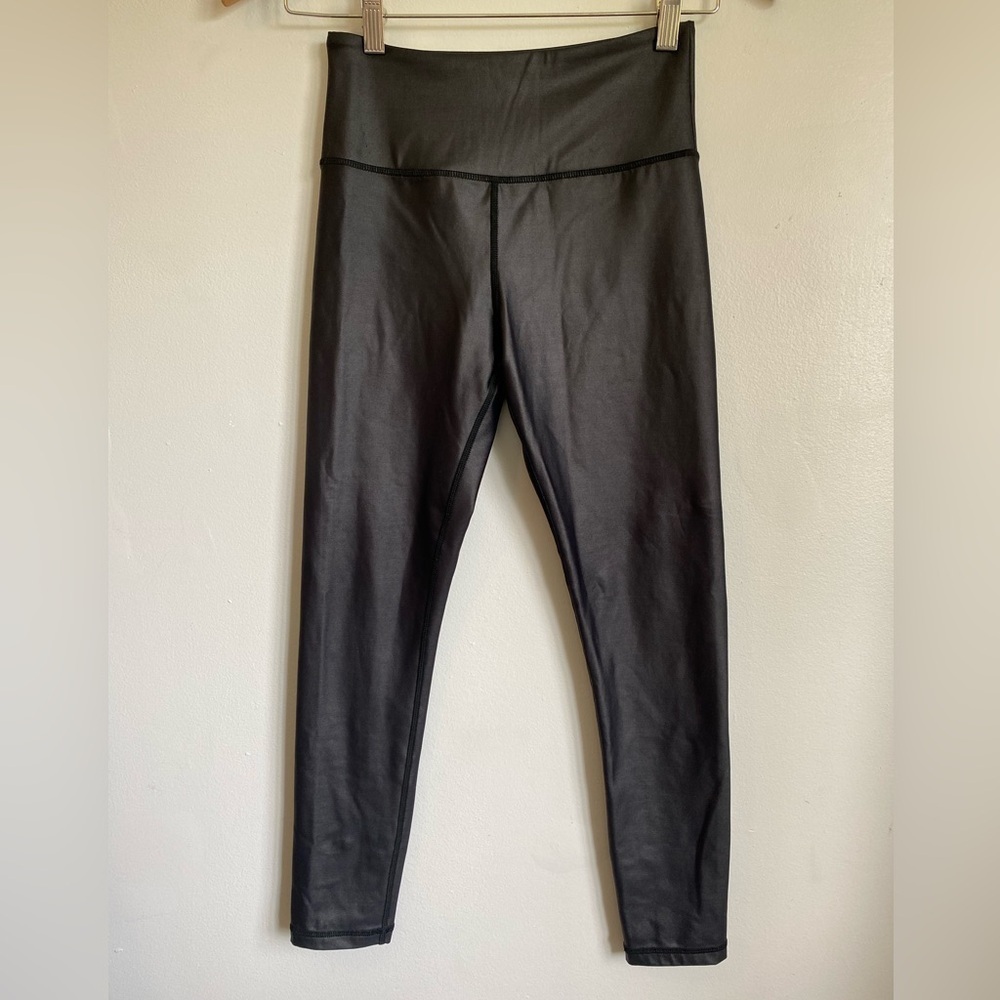 ZYIA - Black Metallic Light n Tight Hi-Rise 7/8 24"